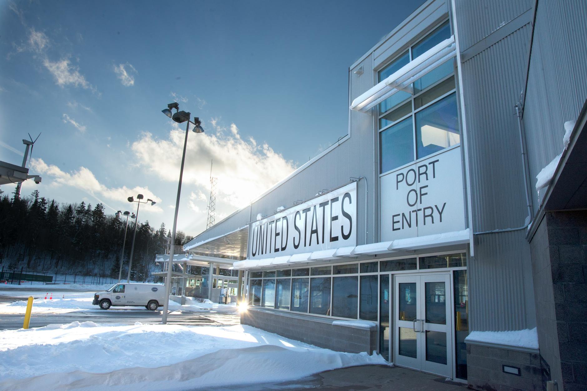 Import Chinese EV Canada to US 2026: Why the Tariff Arbitrage Fails